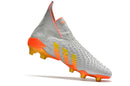 CHUTEIRA ADIDAS PREDATOR FREAK FG