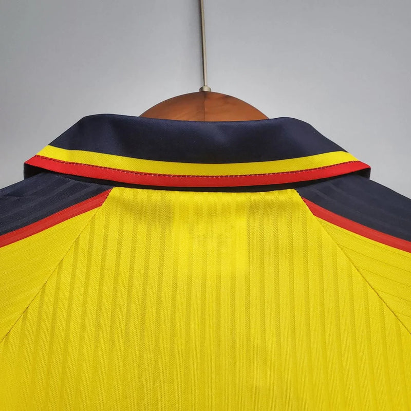 CAMISOLA RETRÔ ESCÓCIA AMARELA 96/98