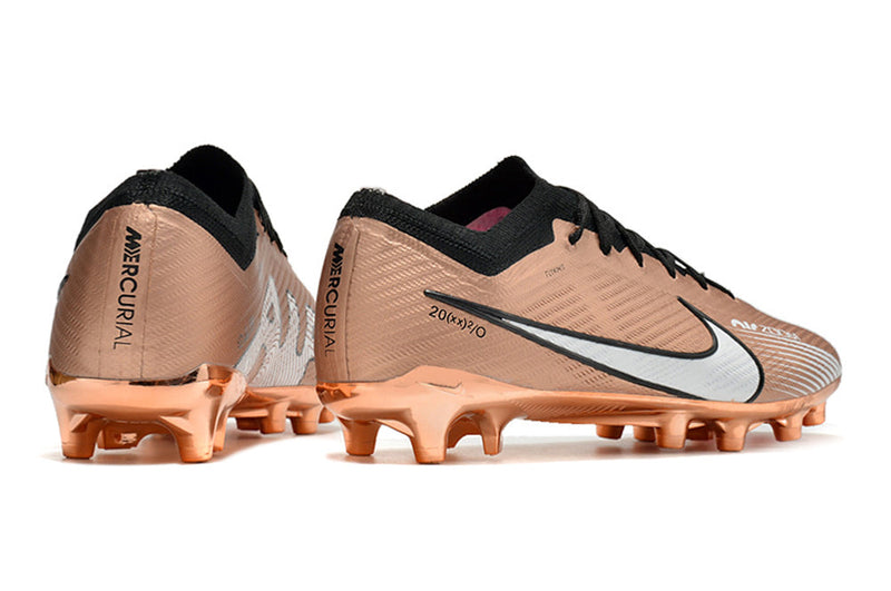 CHUTEIRA NIKE AIR ZOOM MERCURIAL VAPOR XV ELITE AG