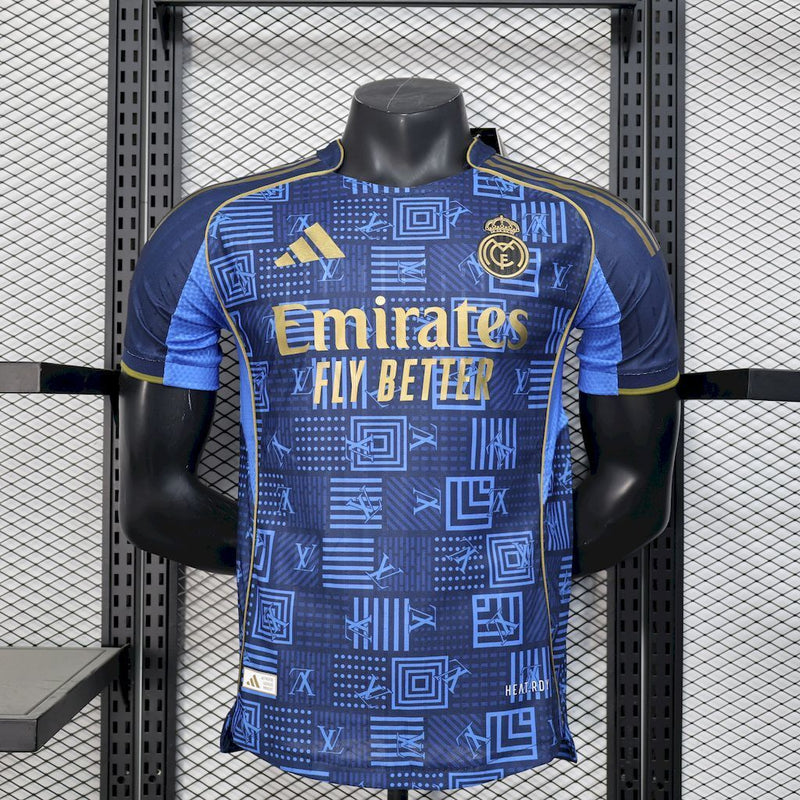 CAMISOLA VERSÃO PLAYER DO REAL MADRID 24/25 AZUL LV