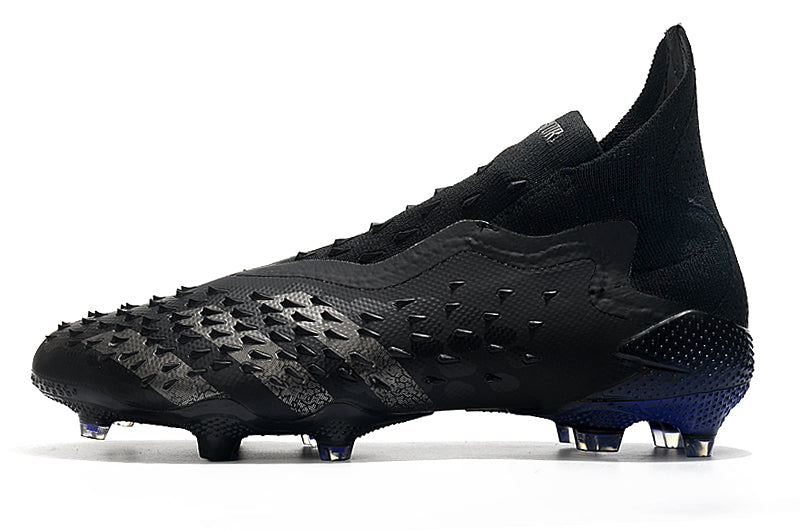 CHUTEIRA ADIDAS PREDATOR FREAK