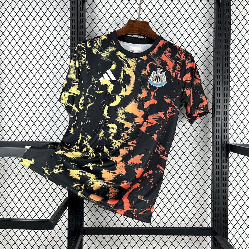 CAMISOLA NEWCASTLE 25/26 MULTICOLOR