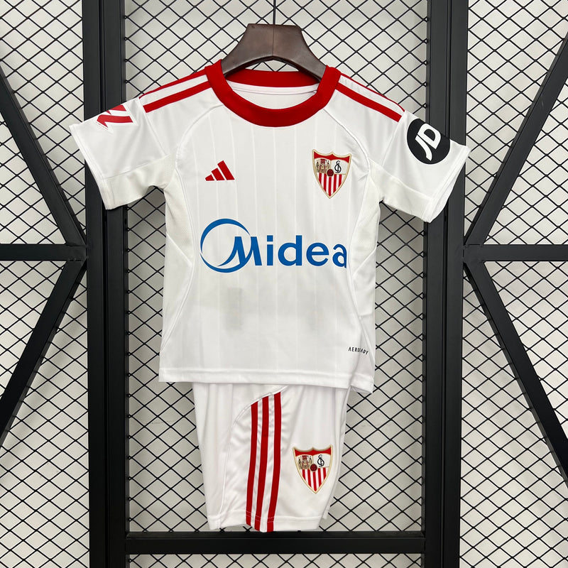 KIT INFANTIL DO SEVILLA 25/26 BRANCO