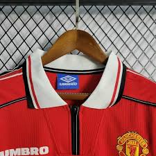 CAMISOLA RETRÔ MANCHESTER UNITED 09/10