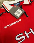 CAMISOLA RETRÔ MANCHESTER UNITED 09/10